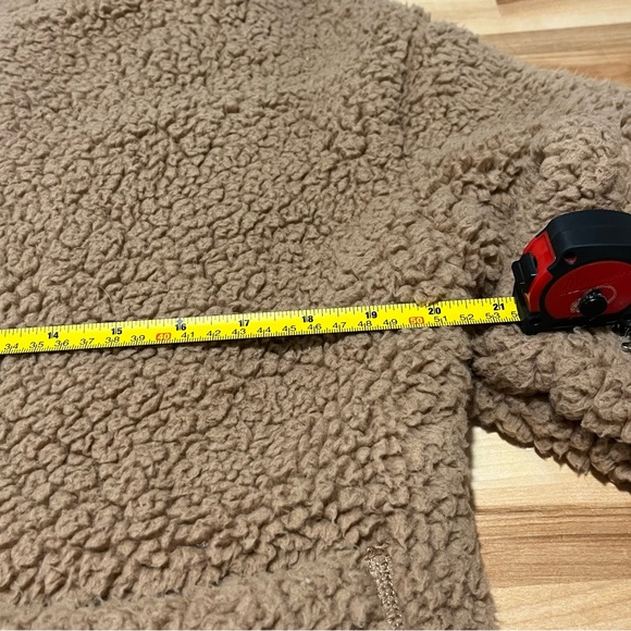 Hollister Oversized Tan Sherpa Fleece Cozy Hooded Jacket - Size Small - Picture 8 of 12